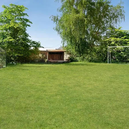 Stunning In Holbk With Wifi And 4 Bedrooms * Holbæk