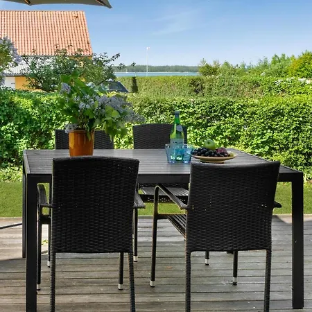Feriehus Stunning In Holbk With Wifi And 4 Bedrooms *