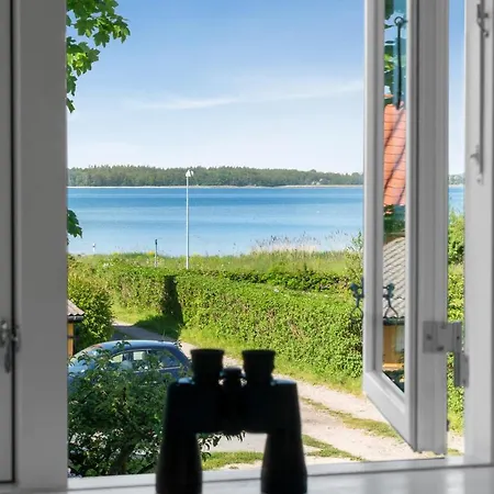 Feriehus Stunning In Holbk With Wifi And 4 Bedrooms *